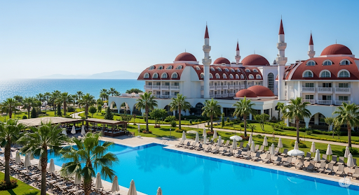 Mukarnas Spa Resort: Seljukų Architektūros Perlas Viduržemio Jūros Pakrantėje